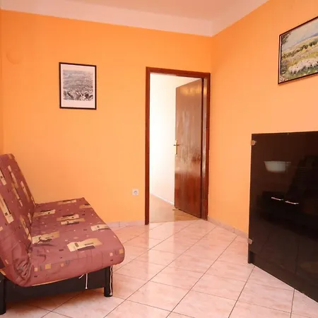 For Families With Children Pag - 6467 Pag Town