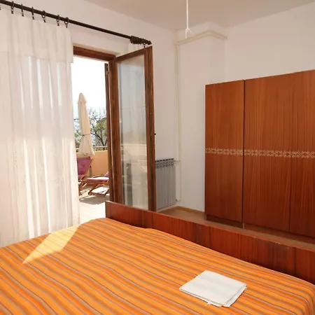 Apartamento For Families With Children Pag - 6467 *