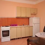 Apartments For Families With Children Pag - 6467 *