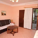 Apartments For Families With Children Pag - 6467 *