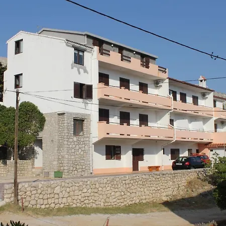 For Families With Children Pag - 6467 *