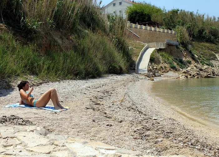 For Families With Children Pag - 6467