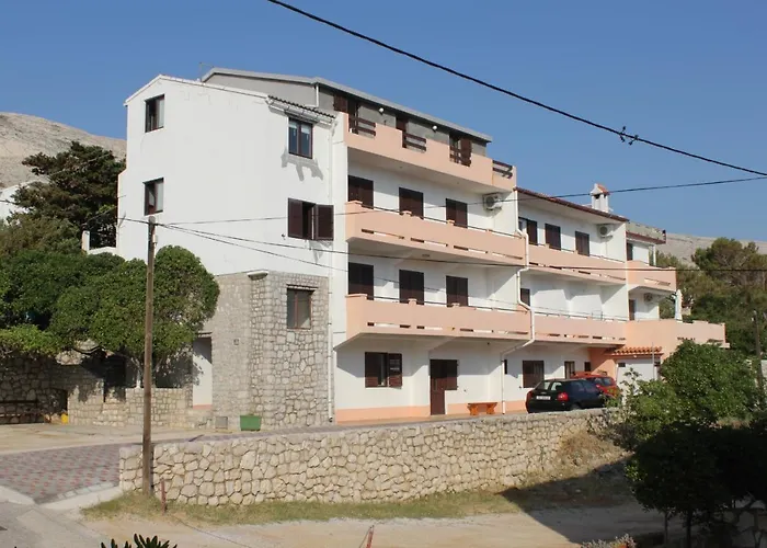 For Families With Children Pag - 6467 *