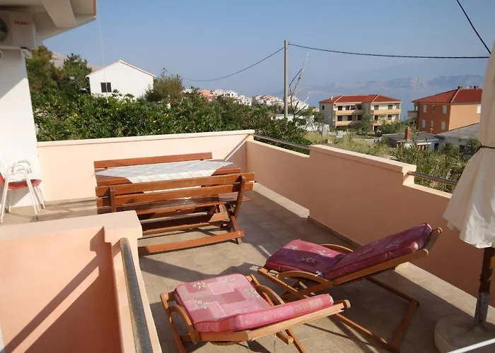 For Families With Children Pag - 6467 *