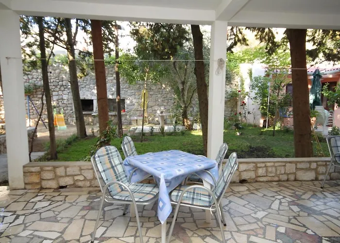 For Families With Children Pag - 6467